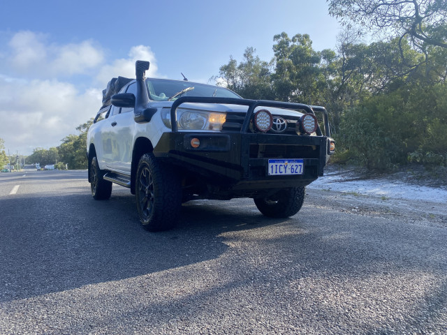 2018 Toyota Hilux SR 2.8L